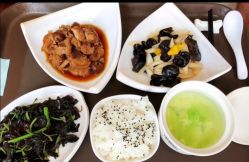 -诗安月子中心(建华南大街店)