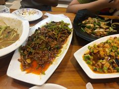 -渔记熏肉大饼