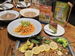 -FUNFUN有饭花园聚会餐厅