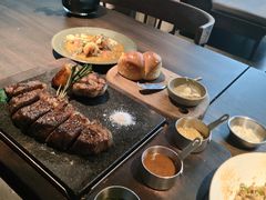 -九月里.自由花园餐厅