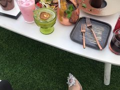 -The ROOF (通盈中心店)