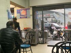 -薛记襄阳香辣牛肉面(平安路店)