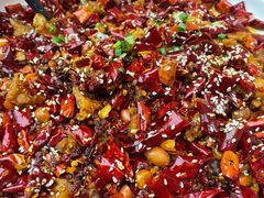 -有红鸡毛店·川菜(建设路店)