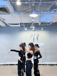 -HI dance 舞室