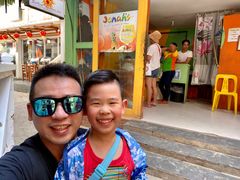 -Jonah's Fruit Shake & Snack Bar