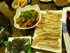 -福牛阁潮汕牛肉火锅