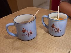 -蜜桃餐厅·伴山(海岸城店)