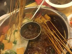 -佰人王串串香火锅(洋珠巷店)