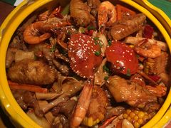 全家福煲-多嘴肉蟹煲(百盛广场店)
