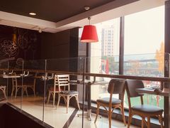 -必胜客(上海新南方商城PH店)