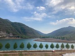 -天鹅湖生态旅游风景区