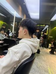 -不迫先生专业男士剪发