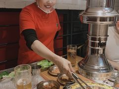 -青瓦炭韩潮烤肉(花园道店)