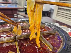 -邓莽子老火锅(中兴路总店)