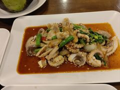 -两兄弟Song Pee Nong(2号店)