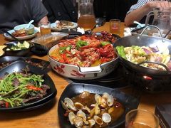 -沪小胖小龙虾(淮海中路旗舰店)