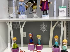 -泡泡玛特POPMART(上海环球港店)