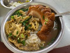 -肥佬良扣肉粉面店(梧州总店)