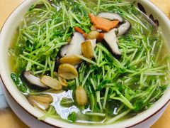 鸡汁浸豆苗-成惠食府(赤岗店)