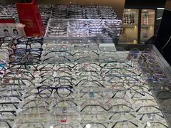 -华彬眼镜专业渐进配镜(潘家园店)