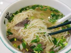 -伊北味·清真青海拉面村(延安路店)