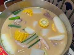 -肥仔文澳门猪骨煲(南京西路店)