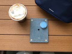 -M Stand(南京新街口金鹰店)