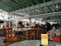 -亚龙湾8号(丁村万人海鲜广场店)