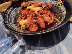 -肥肥虾庄·金牌油焖大虾(杨园滨江时代walk店)