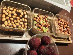 -三个大叔烤羊肉串·炭炉砂锅菜(西三旗店)