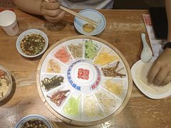-怪噜范·老贵阳街头名小吃(鸿通城店)