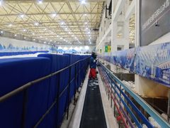 -乔波室内滑雪场