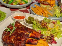 -鲨鱼美式餐厅酒吧Sharky