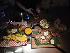 -鹿萤季·营地小馆(皇后公园店)