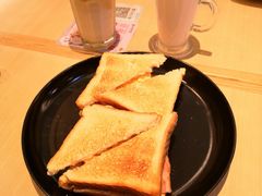 -必胜客(上海南站店)