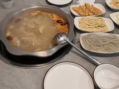 -光头药膳鸡(莱茵小镇店)