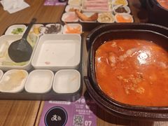 -阿香米线(大唐西市大润发店)