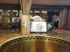 餐具摆设-小龙坎老火锅(北京三里屯店)