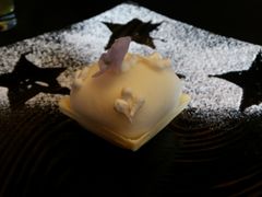 榴莲慕斯雪媚娘 -北京建国饭店杰斯汀法餐厅