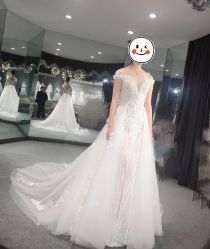 点击看大图 -艾米丽婚纱礼服