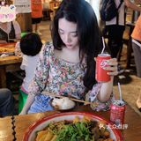 成都探店｜打卡成都麻辣烫天花板—老街称盘麻辣烫