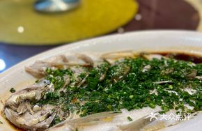 Scallion Oil Whitebait