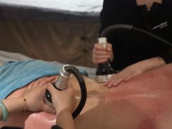 点击看大图 -阅年轻·AI家庭健康体质调理