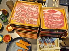 -牛武士寿喜烧·和牛火锅自助(全球首店)