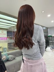 -镁连社·美联社