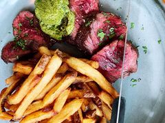 -ROAST coffee & eatery