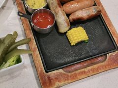 -汤姆家的牛排意面披萨(新城市广场店)