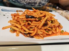 -南京金牛湖巨碗鱼头