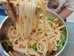 -红鼻子桂林米粉(金唐新光界店)