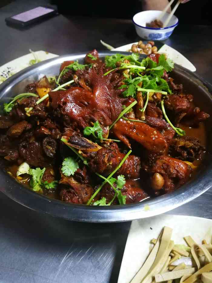 南辛庄劈柴院-"[环境]位于南辛庄中街南巷6号,很大一个.